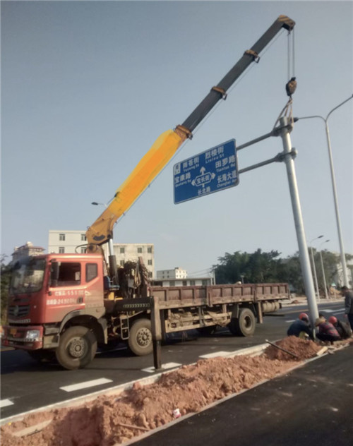 闻喜县设备吊装租赁吊车要用多大吊车